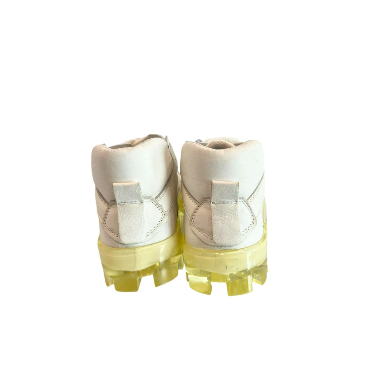 Rbrsl Tennised