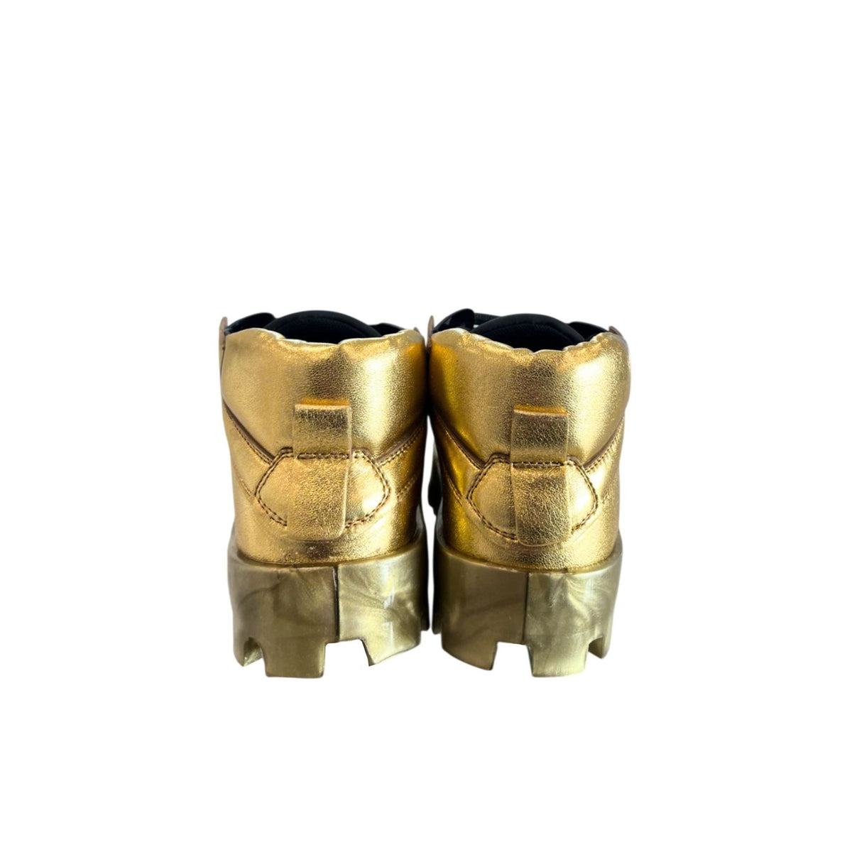 Rbrsl Tennised