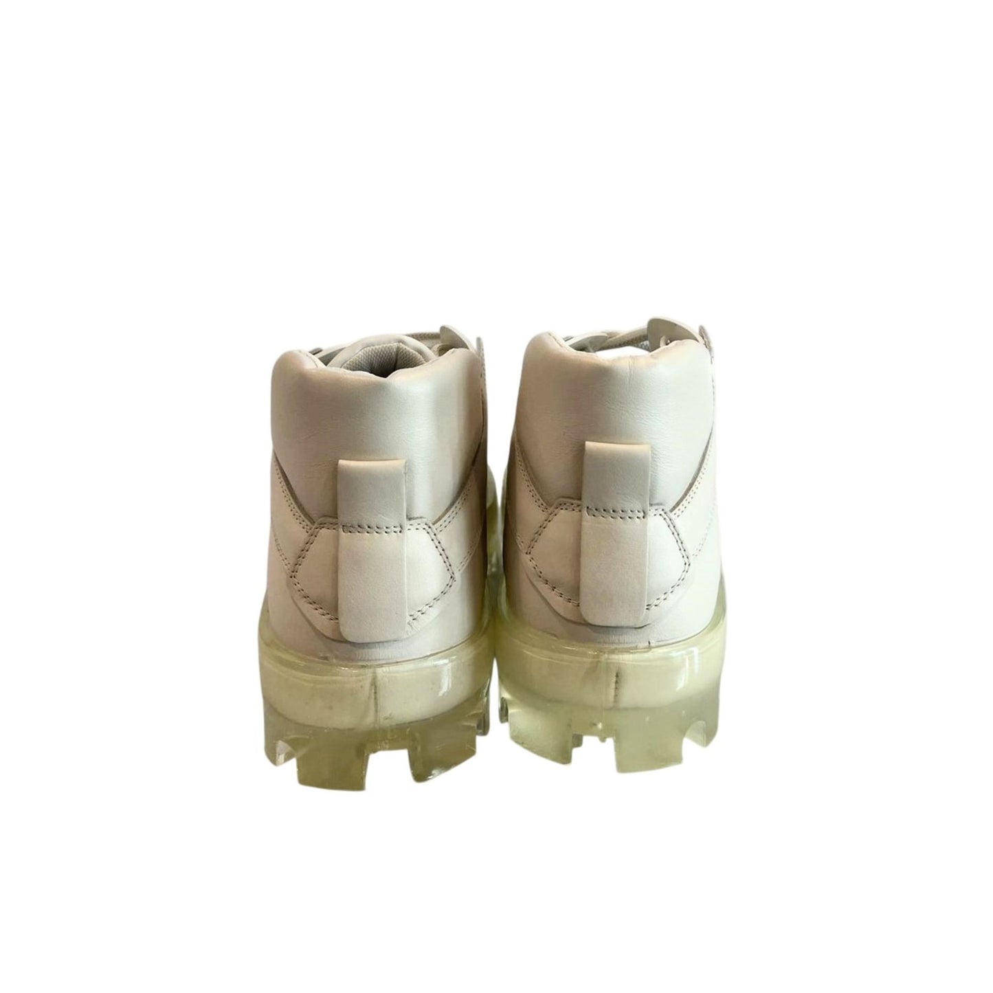 Rbrsl Tennised